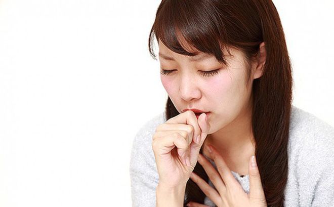 Ho ngứa họng về đêm là dấu hiệu đặc trưng của viêm amidan, viêm họng